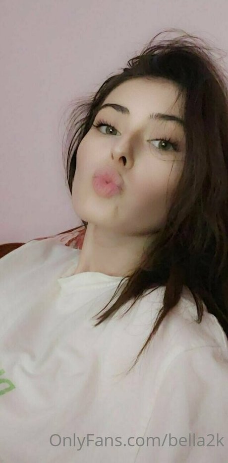 bella2k model erotic picture