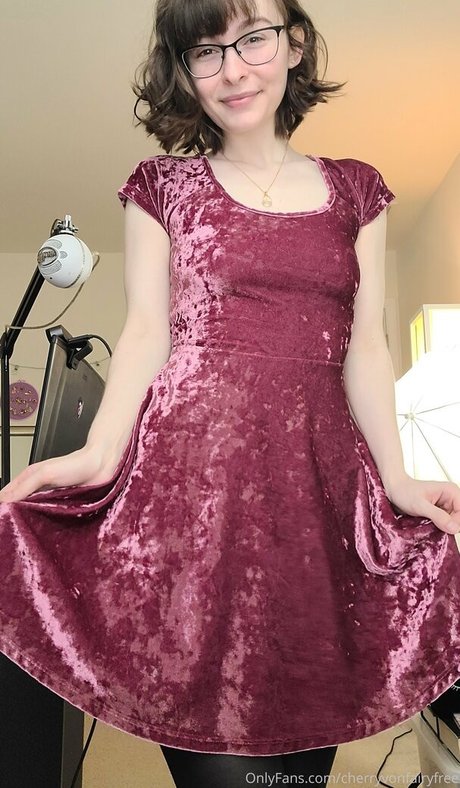 cherryvonfairyfree pornographic star pic