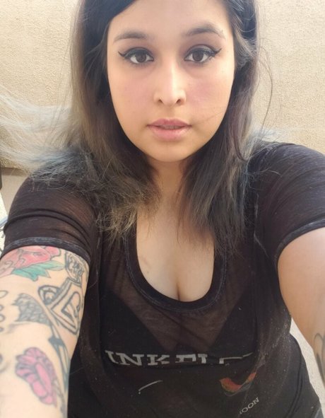 nena224 naked star image