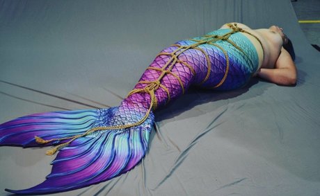 thighhighcosplay star perfect picture