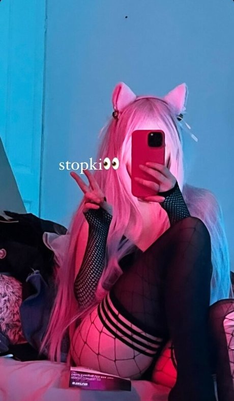 centerfold onlyfans nude picture