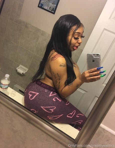 Creamyexotica xxx pornstar photo