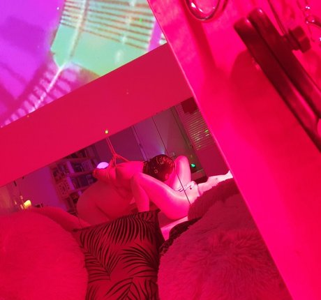 pixiepeemagic xxx actress pictures