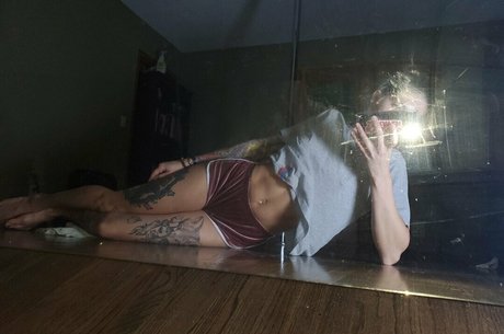 mikaylarainesfans nice star img