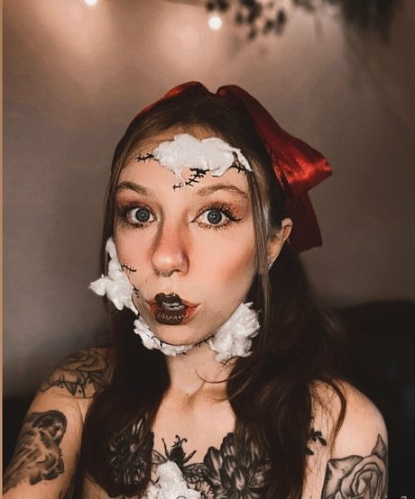 gabtastic1 naked actress photos