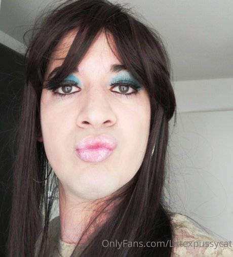 katwinka hot pornstar img