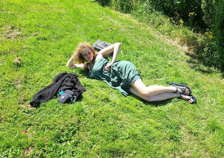 onasinova pornographic actress photos