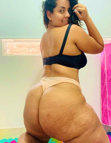 Boom Sar porn star images