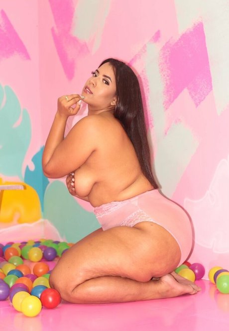 Boom Sar hot model galleries