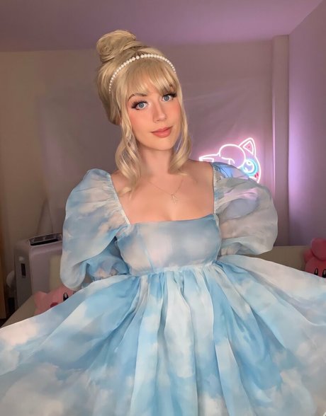 skinny milf onlyfans art porn gallery