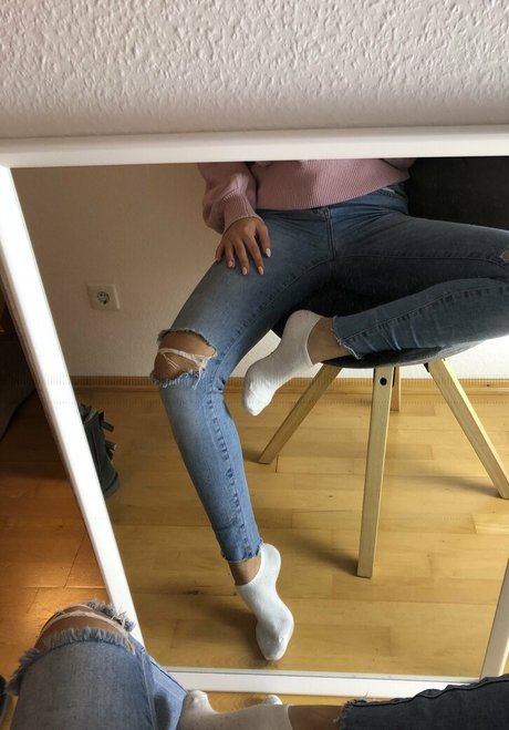 sarahs socks model art photos