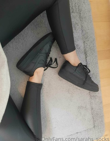 sarahs socks model nice photos