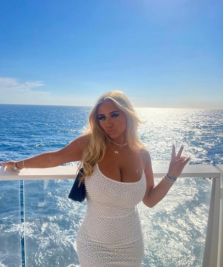 Gracie M pornstar perfect img