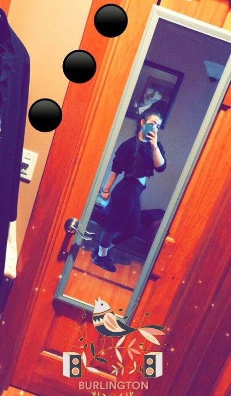 SweetBaby Adeline pretty pornstar img