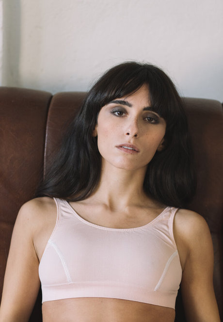 Giulia Finocchi hd actress photos