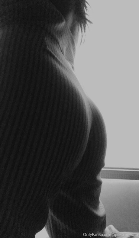 lopeztronauta model beautiful pics