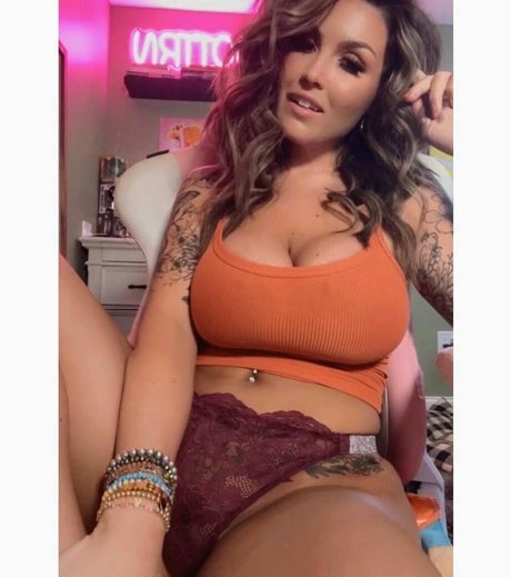 Madiopolis hot pornstar galleries