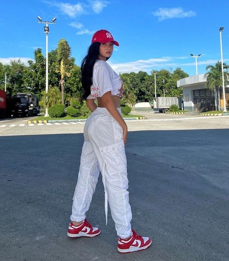 Nika Higashionna pornstar sex image