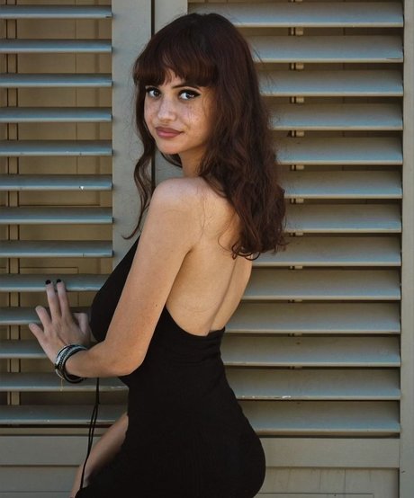 Linoy Tavor free pornstar gallery