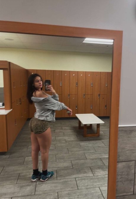 SophGara star high quality pics