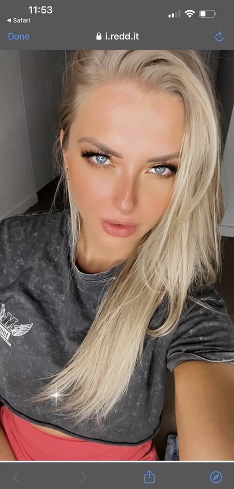 Edenlux pornstar naked picture