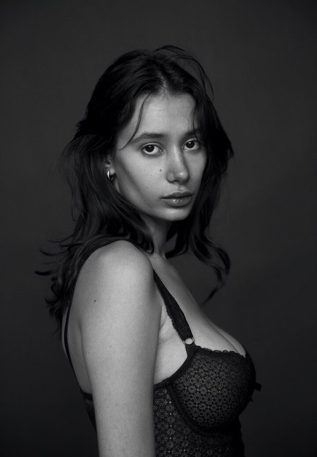 Jennifer Laptiacru sex actress galleries