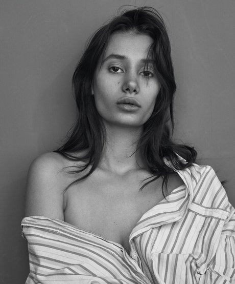 Jennifer Laptiacru high quality star archive