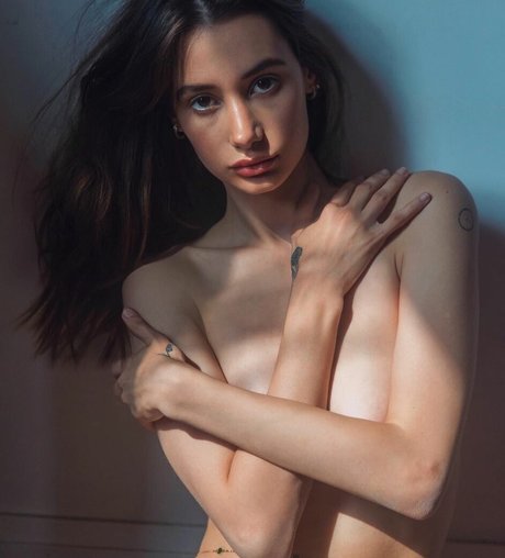 Jennifer Laptiacru hd pornstar galleries