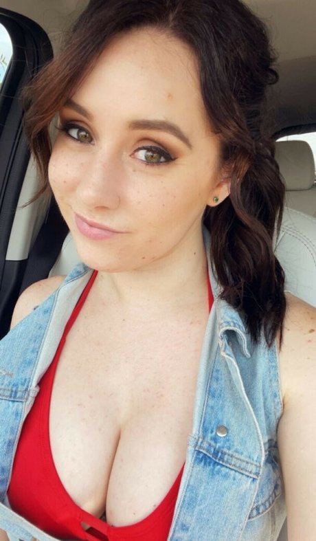 Jellybeannose nude model gallery