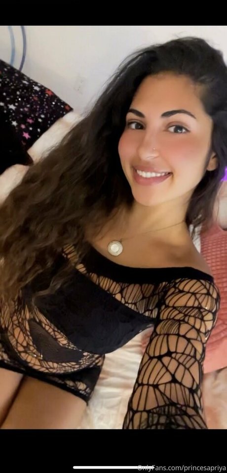 hannahsharpe18 erotic model gallery