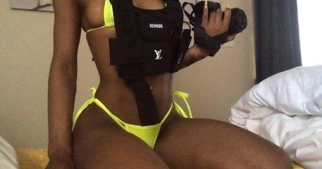 onlysstripper adult actress pic