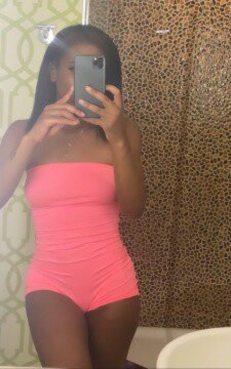 onlysstripper nudes actress pictures