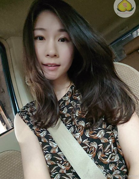 MenisChannel sexy pornstar pictures