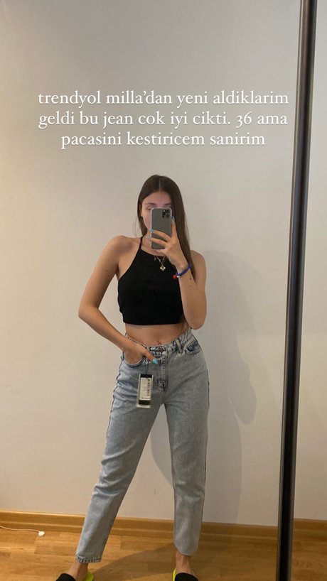 Ilayda Akdogan best actress photos