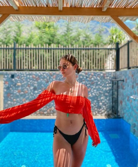 Ilayda Akdogan star beautiful galleries