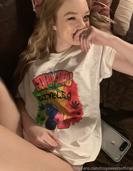 lizzysweetsofficial Profile Photo