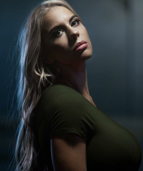 Katelyn Keplar pornstar nice photos