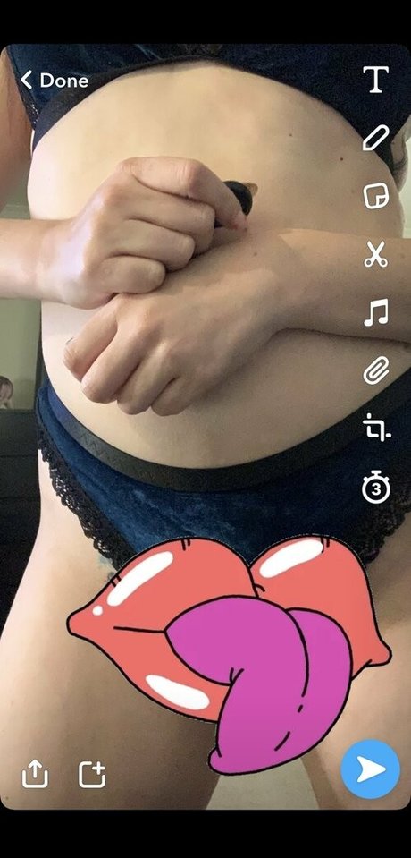 mackenziestith naked model galleries