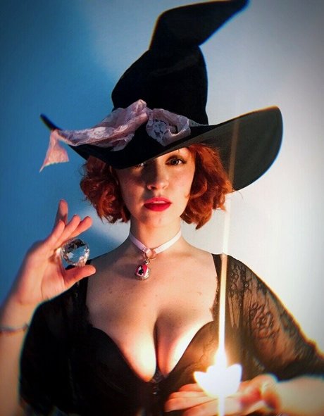 shemale fucks girl onlyfans free sexy photo