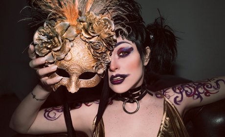 Senedy hot model photo