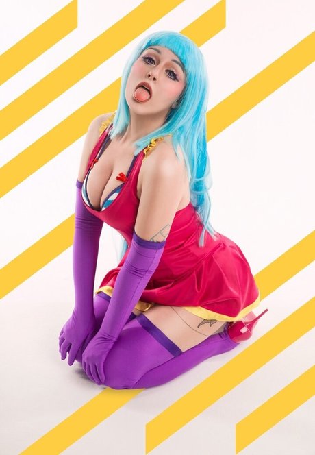 Senedy model high quality pic