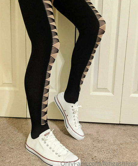 longashlegs model sexy pics