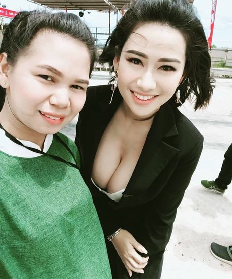 sex girls onlyfans free gallery