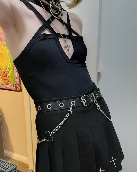 cattrinooo naked model picture