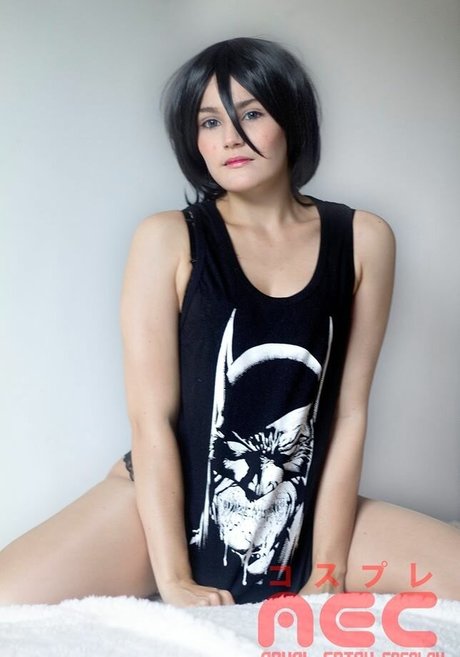 Arual Ebiru Cosplay nude star photos