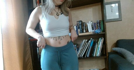 sexiiskylar art star archive