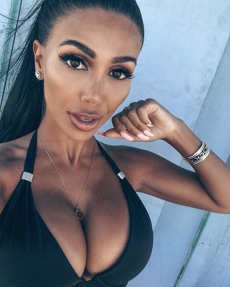 ebony smoking onlyfans beautiful pic