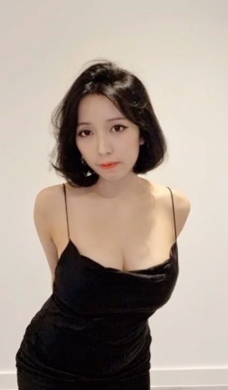 Erkleve perfect pornstar archive