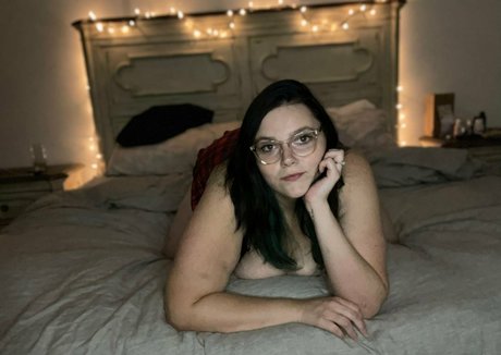 rawri0s xxx star image