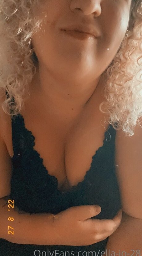 ella jo 28 star nude archive